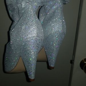 Cape Robbin Shoes - Cape Robbin silver sequin boots size 9 Cape Robbin Shoes - Cape Robbin silver sequin boots size 9